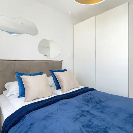 Апартаменти Prestizowy W Poznaniu Katowicka 2b I Parking W Garazu By Renters